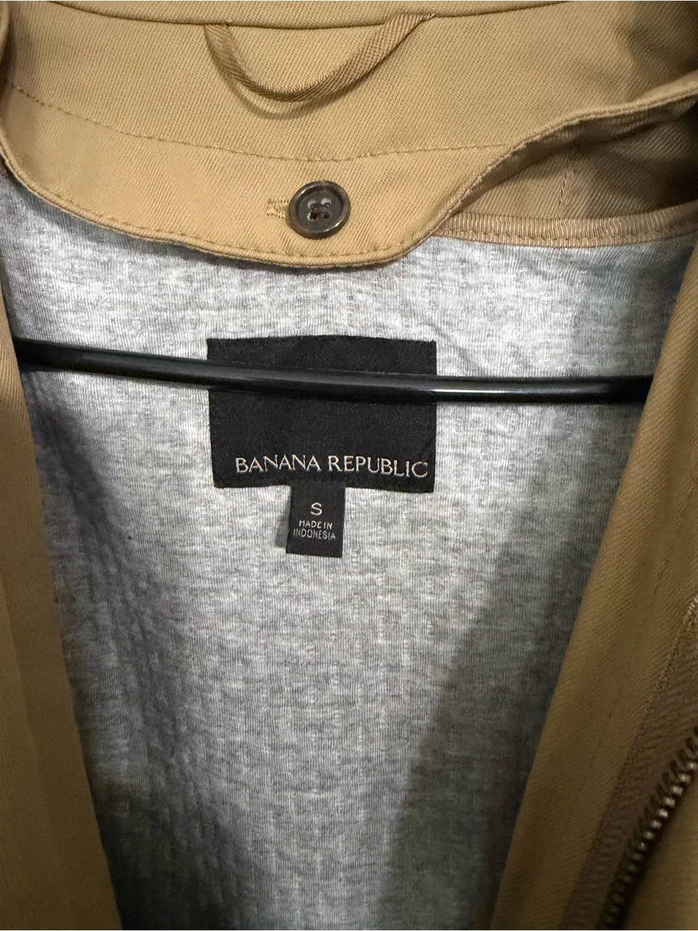 Banana Republic Men's Tan Trench Coat
